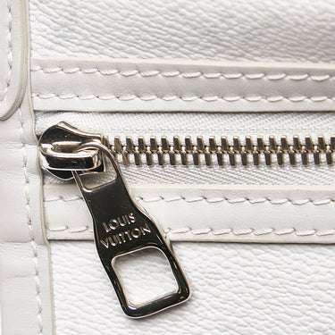 White Louis Vuitton Double Flat Messenger – Designer Revival