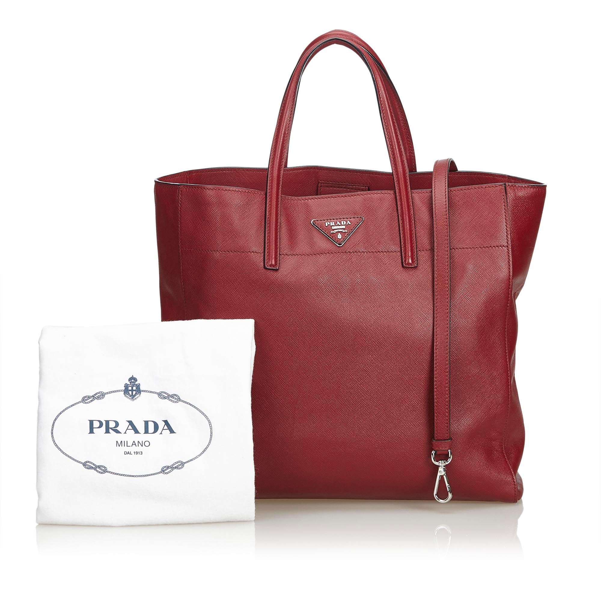 prada saffiano soft