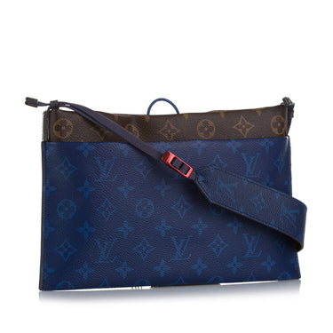 LOUIS VUITTON Outdoor Sling Bag l Limited Edition l Taigarama