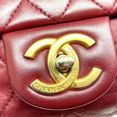 White Chanel Matelasse Lambskin Leather Camera Bag – Designer Revival