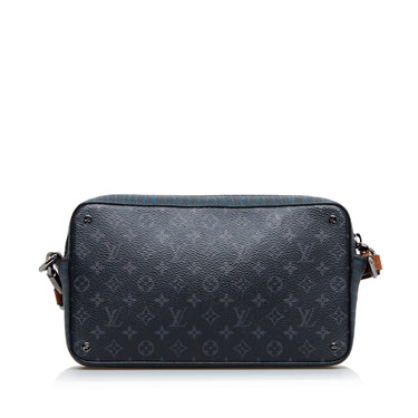 Black Louis Vuitton Taurillion Monogram Horizon Clutch Bag – Designer  Revival
