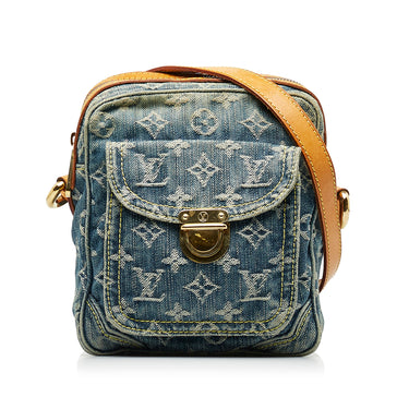Blue Louis Vuitton Monogram Denim Pochette Plate Clutch Bag – Designer  Revival