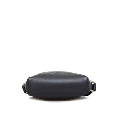 Black Louis Vuitton Damier Infini Discovery Messenger BB Crossbody Bag –  Designer Revival