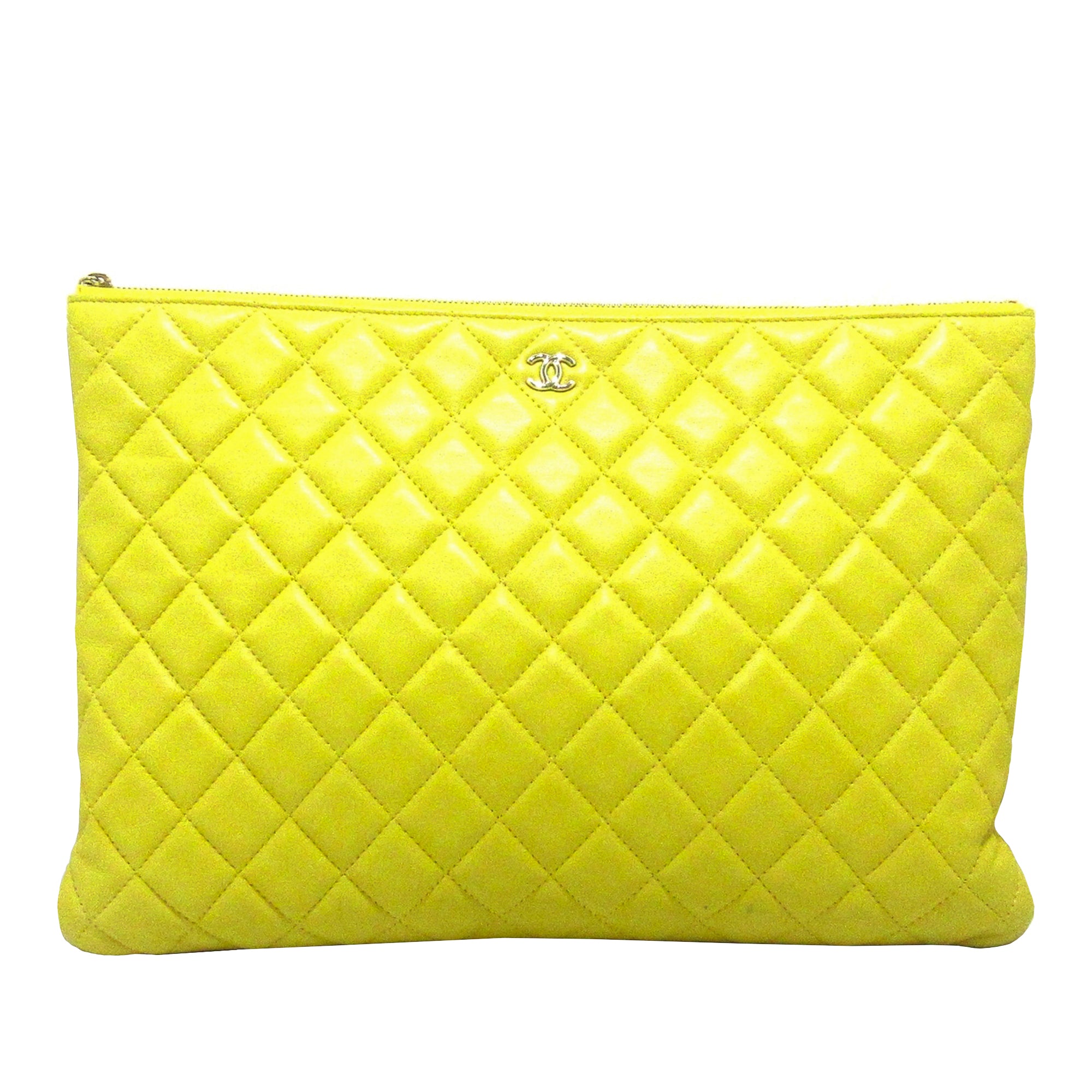 chanel matelasse clutch