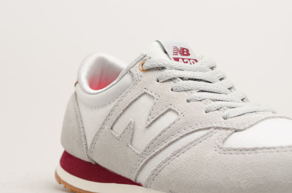 new balance 420 silver mink