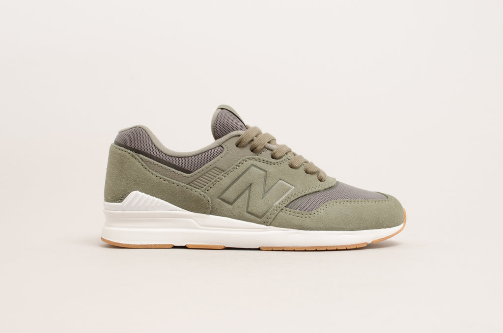 new balance wl 697