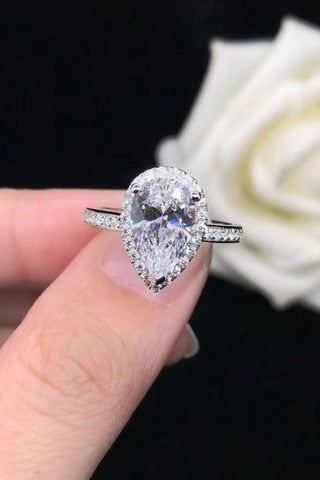 moissanite tear drop ting