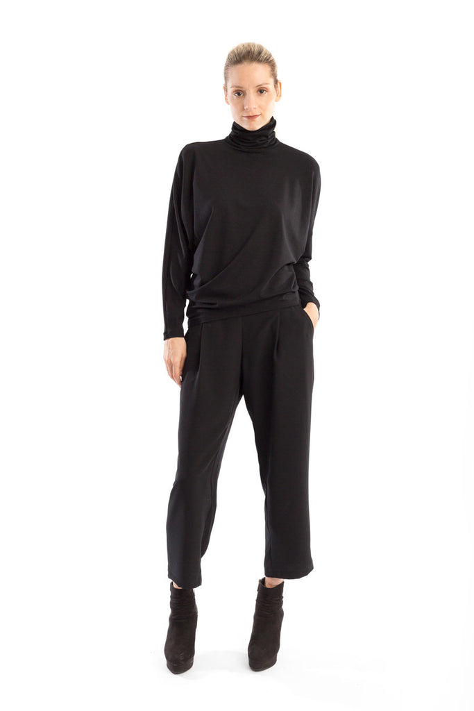 Soft Trouser in Black