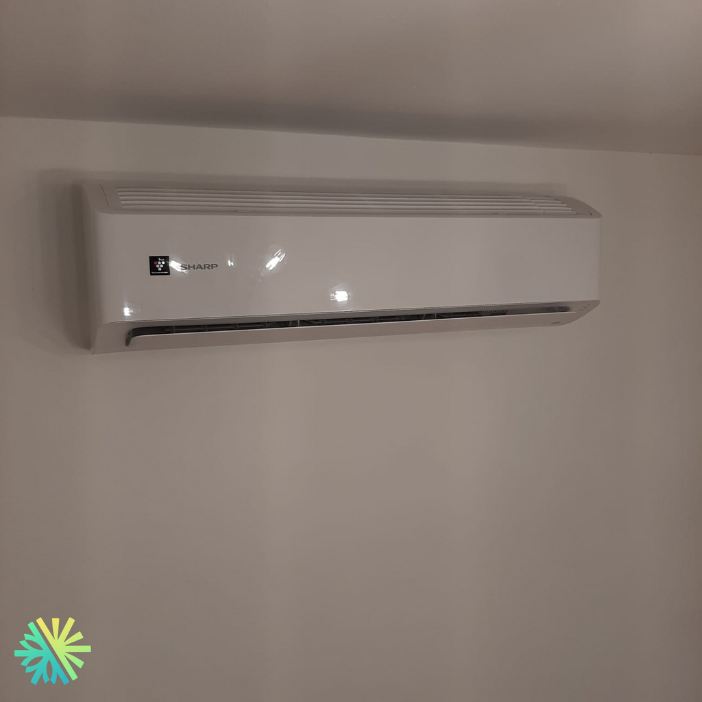 Installation of a Sharp ZU1 Wall-Mounted Heat Pump in Sainte-Julie, South Shore