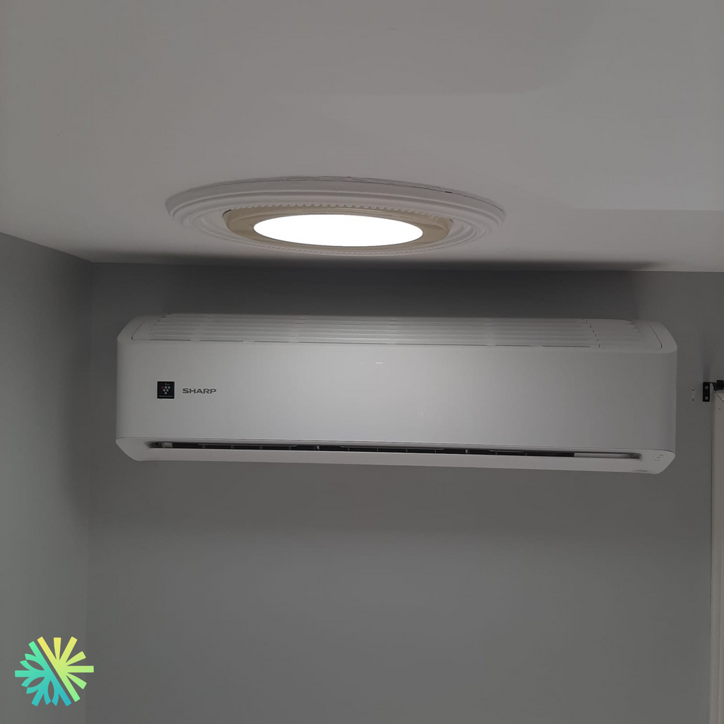 Installation of a Sharp ZU1 Wall-Mounted Heat Pump in Laval
