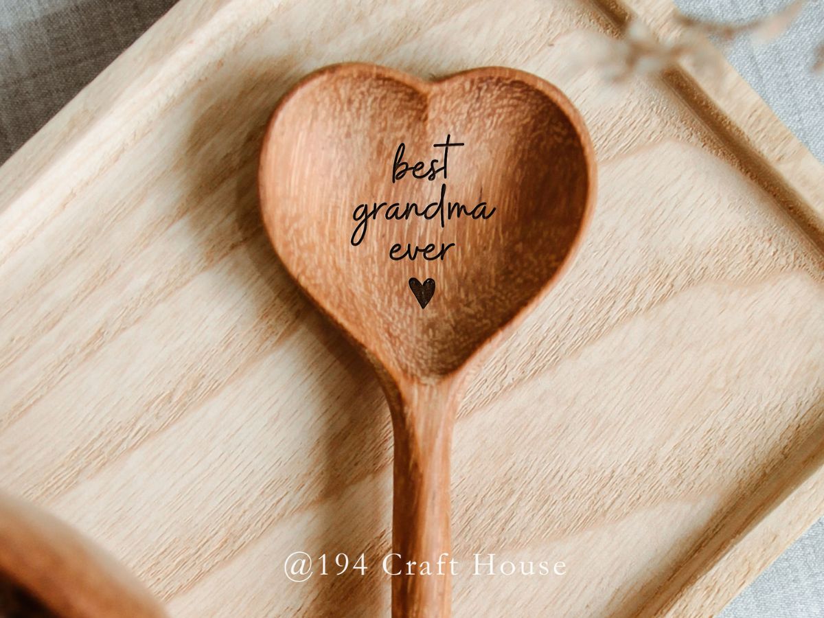 Best Grandma Ever Engraved Heart Spoon