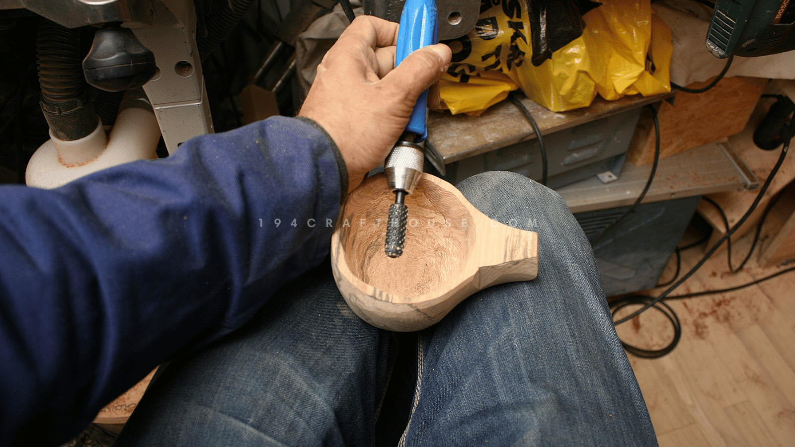 How to make a Kuksa cup step by step - Step 6: Sanding