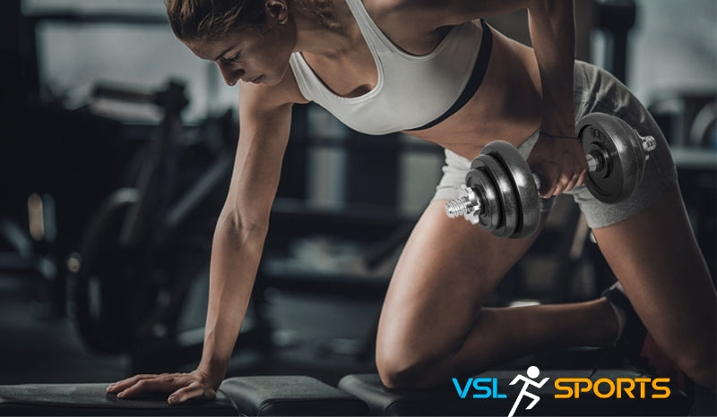 VSL Sports - Σετ ατσάλινων αλτήρων με βάρη 2 x 10 κιλών, μπάρα γυμναστικής και βαλιτσάκι μεταφοράς - Black Cast Iron