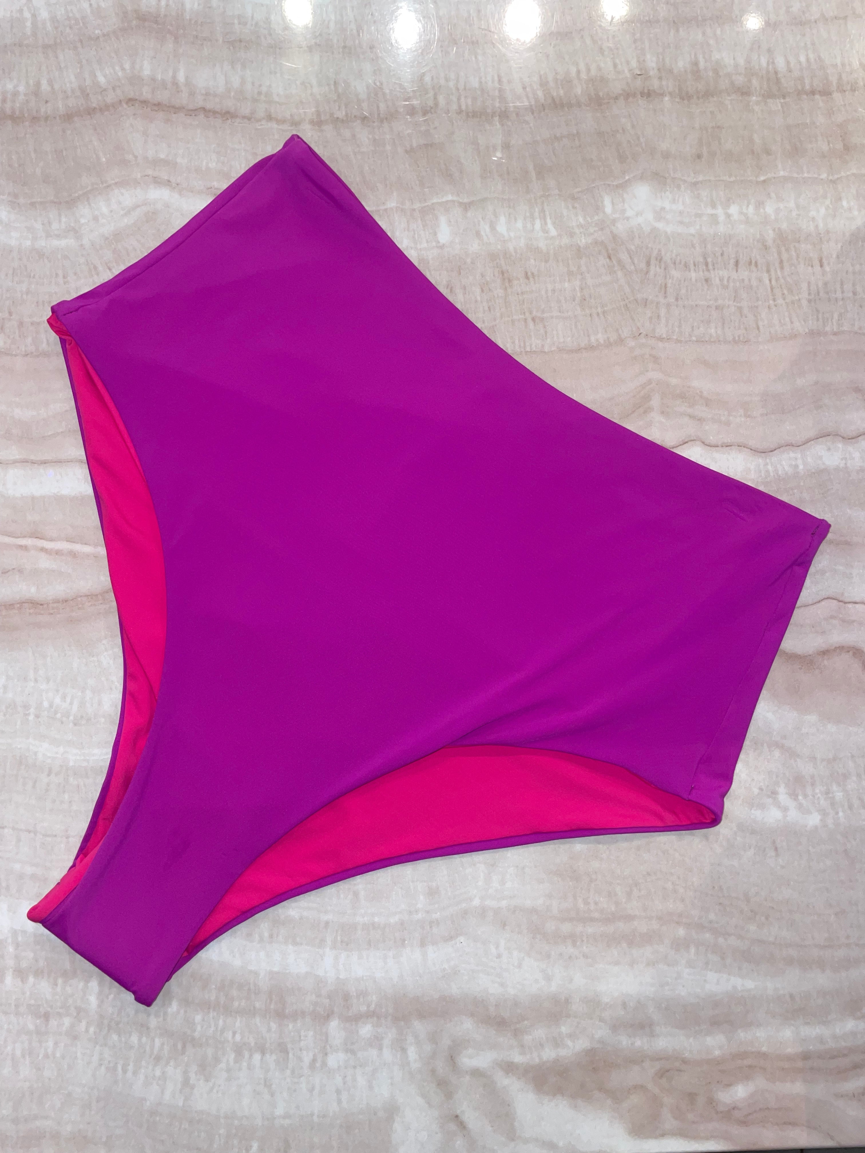 Image of Basic Reversible Hot Pants - Burgundy/Pink