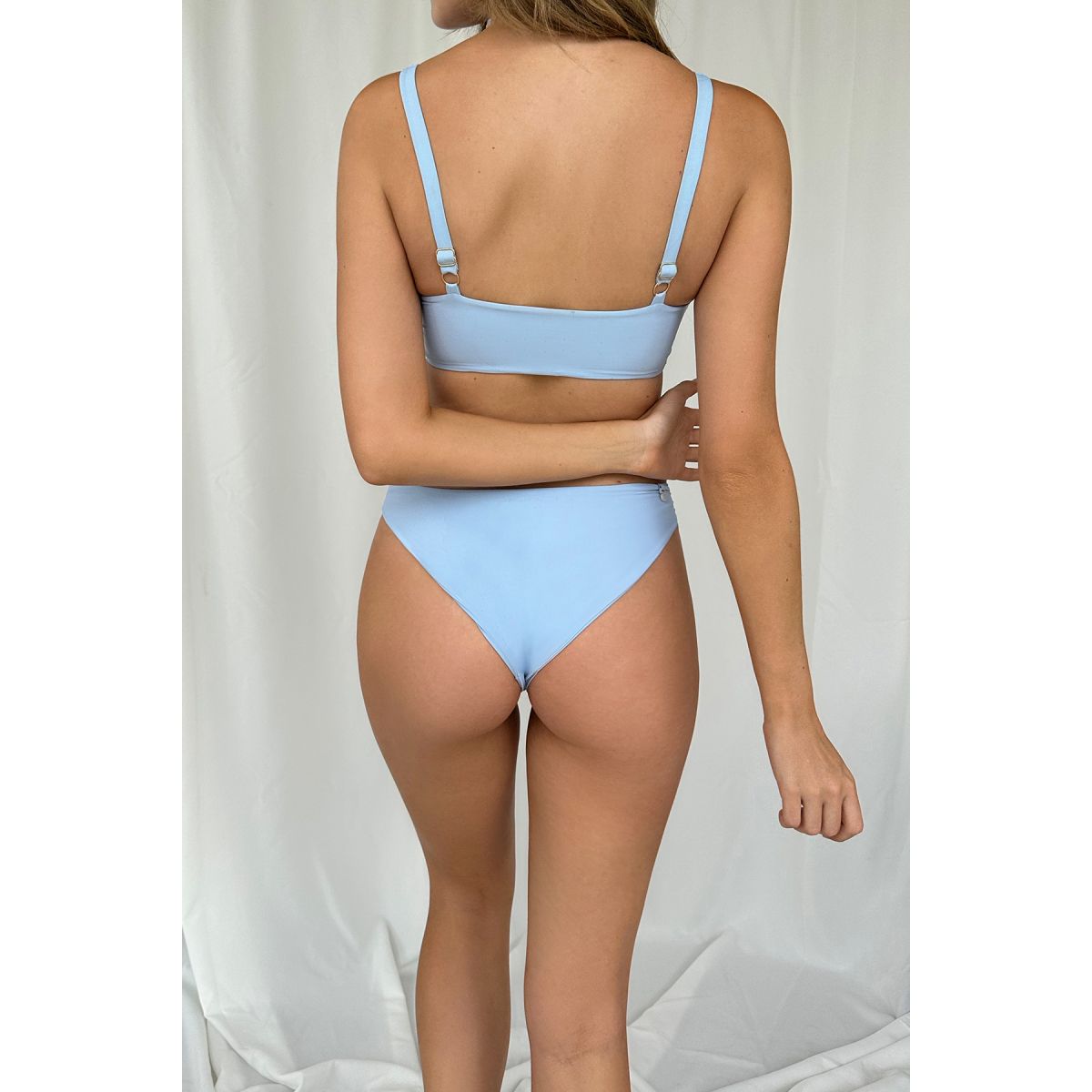 Seamless Sky Blue Mid Rise Bottom