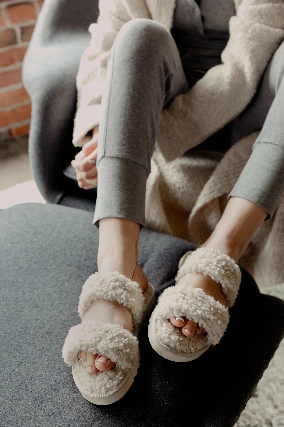 Fuzzy Indoor/Outdoor Slipper 