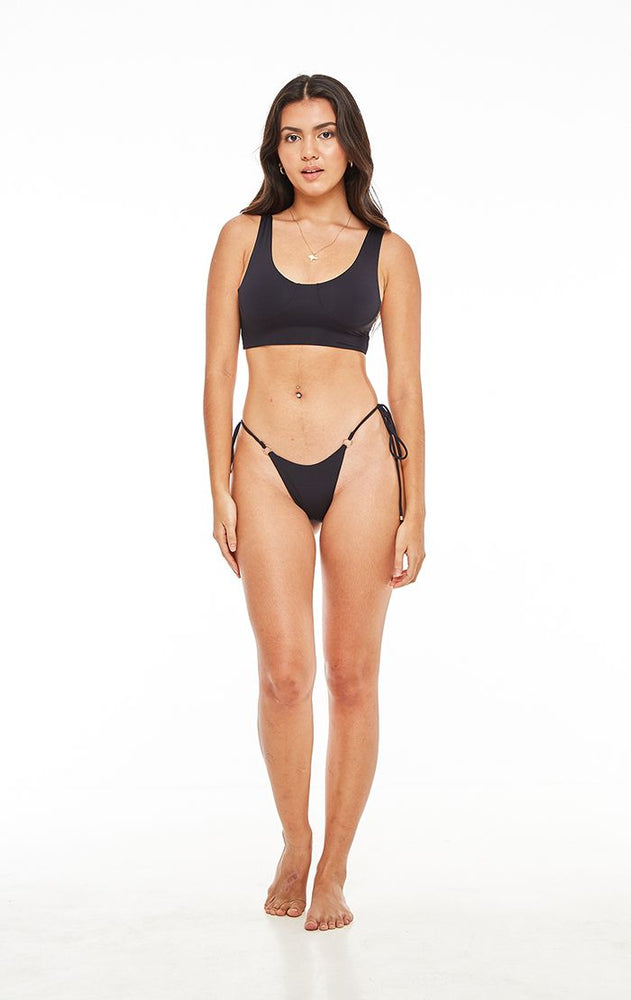 Buy Rania Halter Bikini Top Online – VERANERA