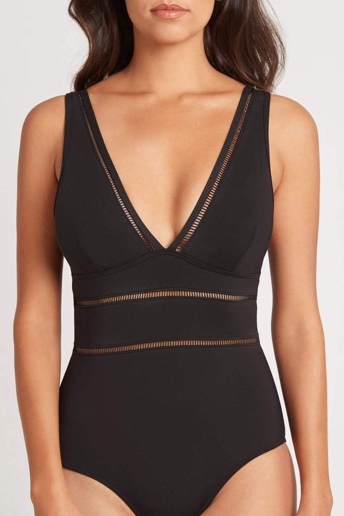 Black Removable Cup One Piece 