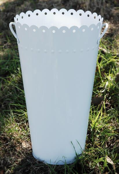 18" Scalloped White Enamel Oval Flower Market Bucket