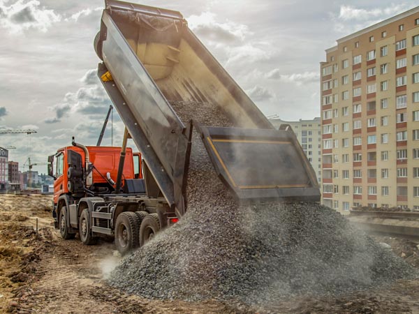 Truck Dumpking Rocks