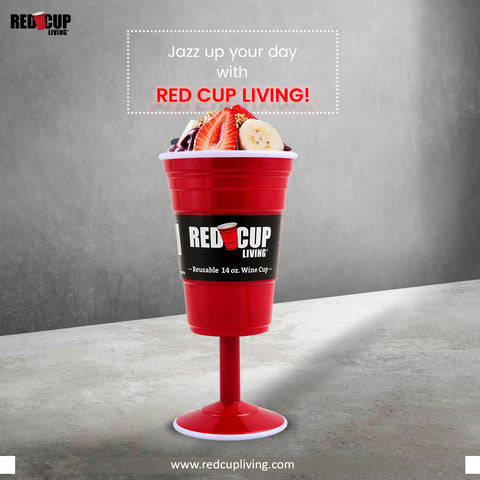 https://cdn.shopify.com/s/files/1/0716/1554/5620/files/sip-smarter-with-red-cup-living_480x480.jpg?v=1694766977