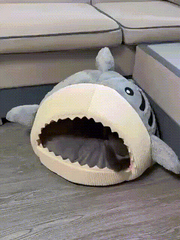 Shark Shark Cozy Cat Bed7