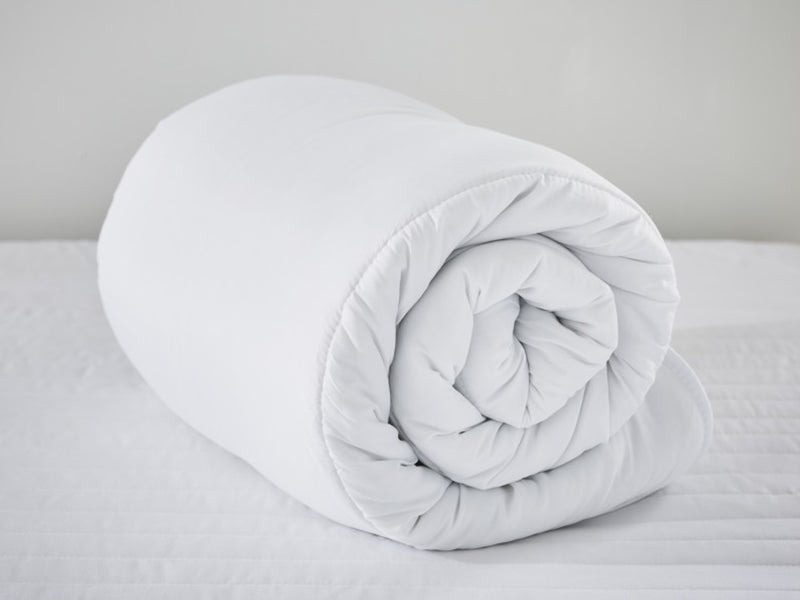 13 5 Tog Luxury Hollow Fibre Duvet The Cosy Bedding Company