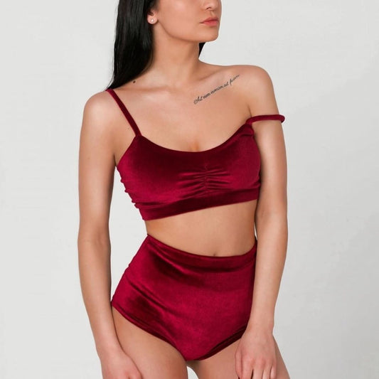 Pole dance velvet top with straps and shorts with garter – Vtiha