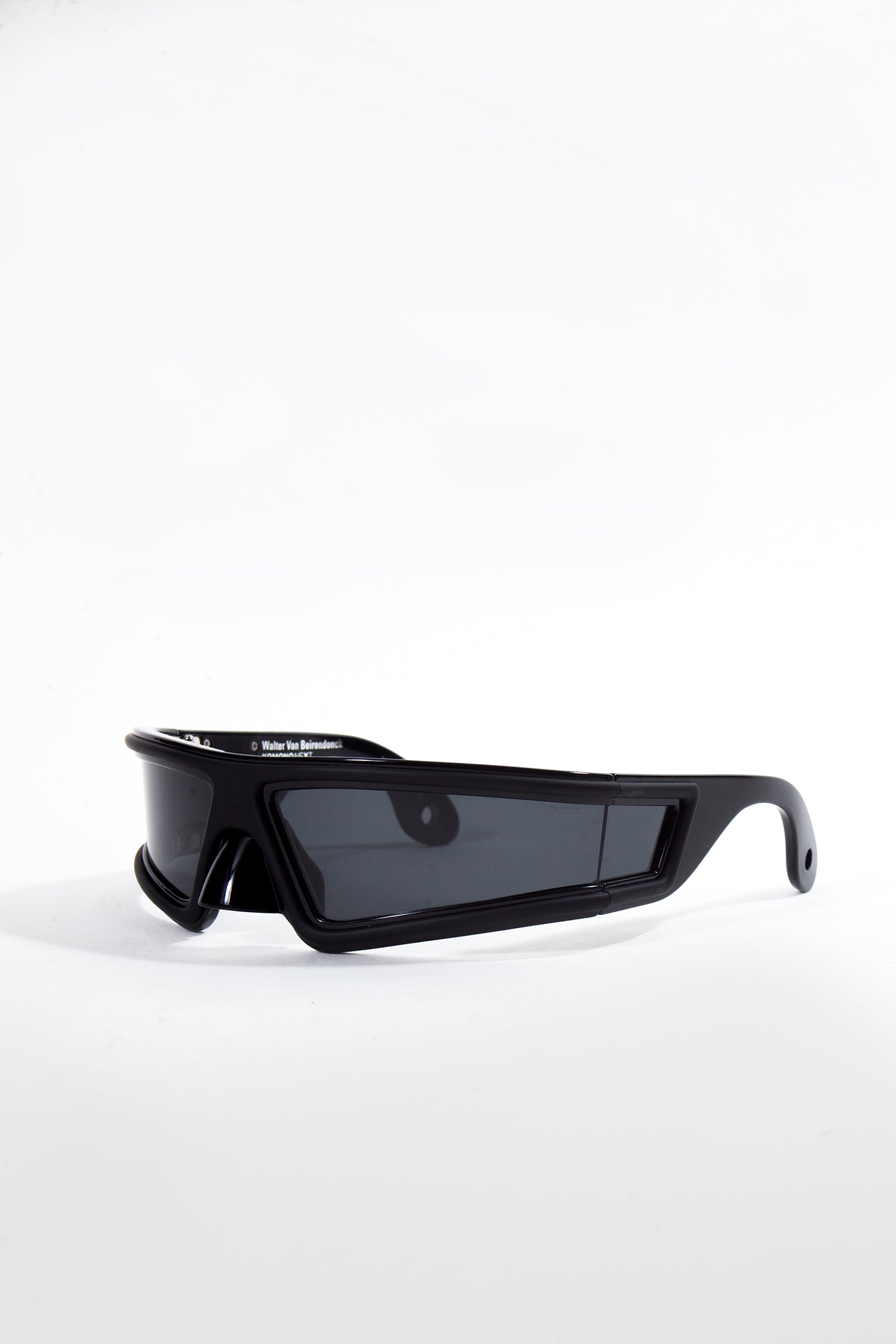 Walter Van Beirendonck Alien Sunglasses - Black