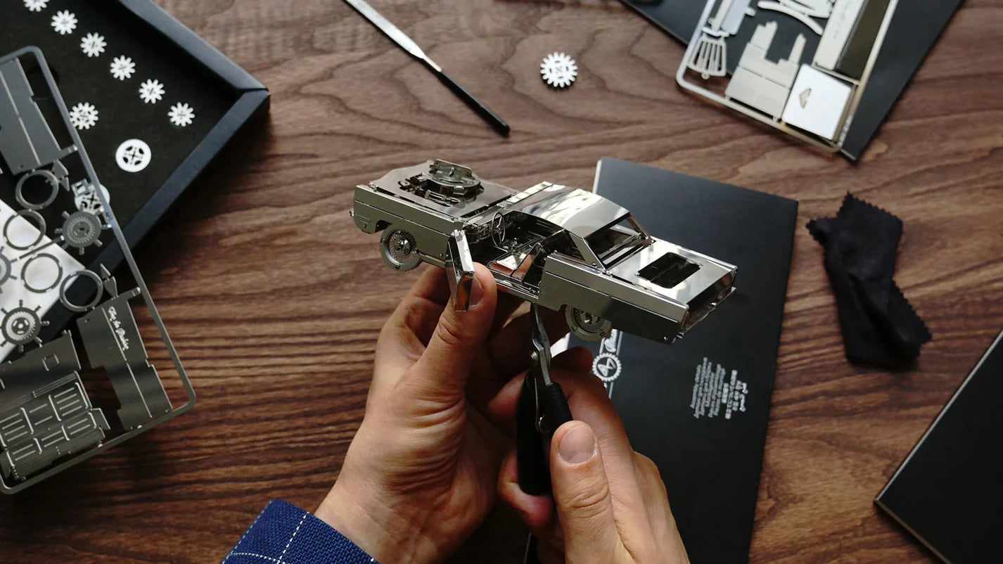 Crafting Unique Mechanical Models with Passion and Precision