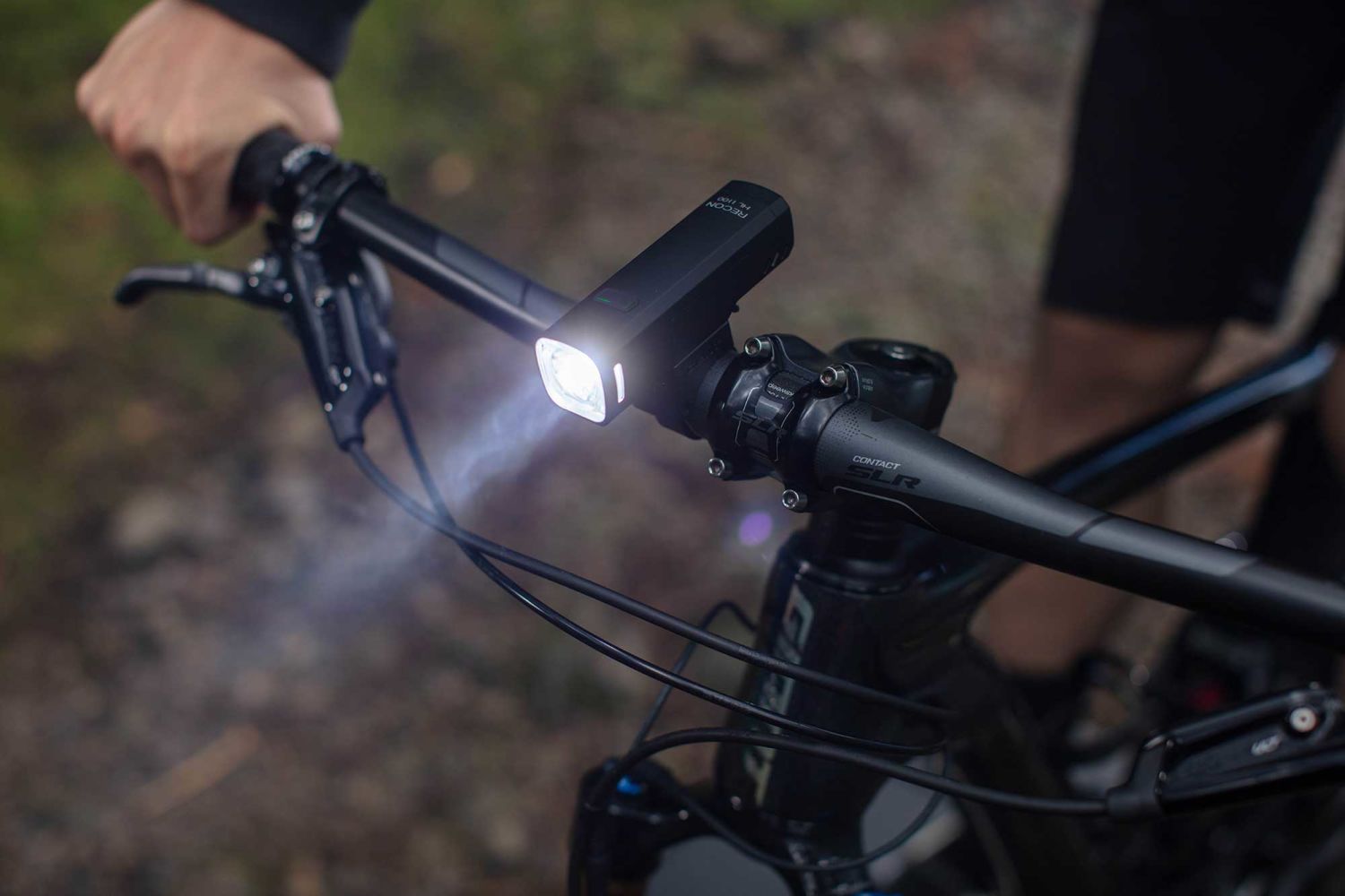 giant recon hl 1800 front light