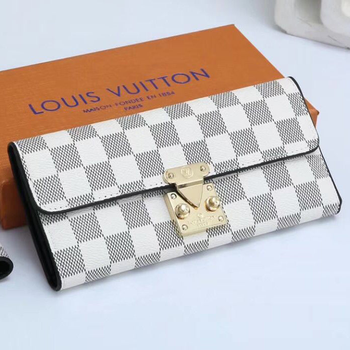 Louis Vuitton LV Women Leather Multicolor Buckle  Wallet Purse