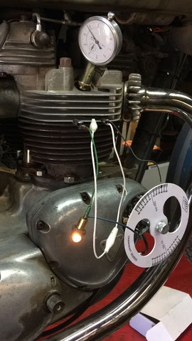 Setting Ignition Timing On A 1969 Triumph TR6R