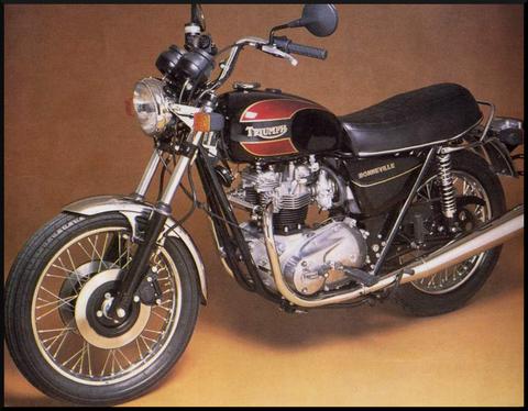 Triumph T140 750 Bonneville