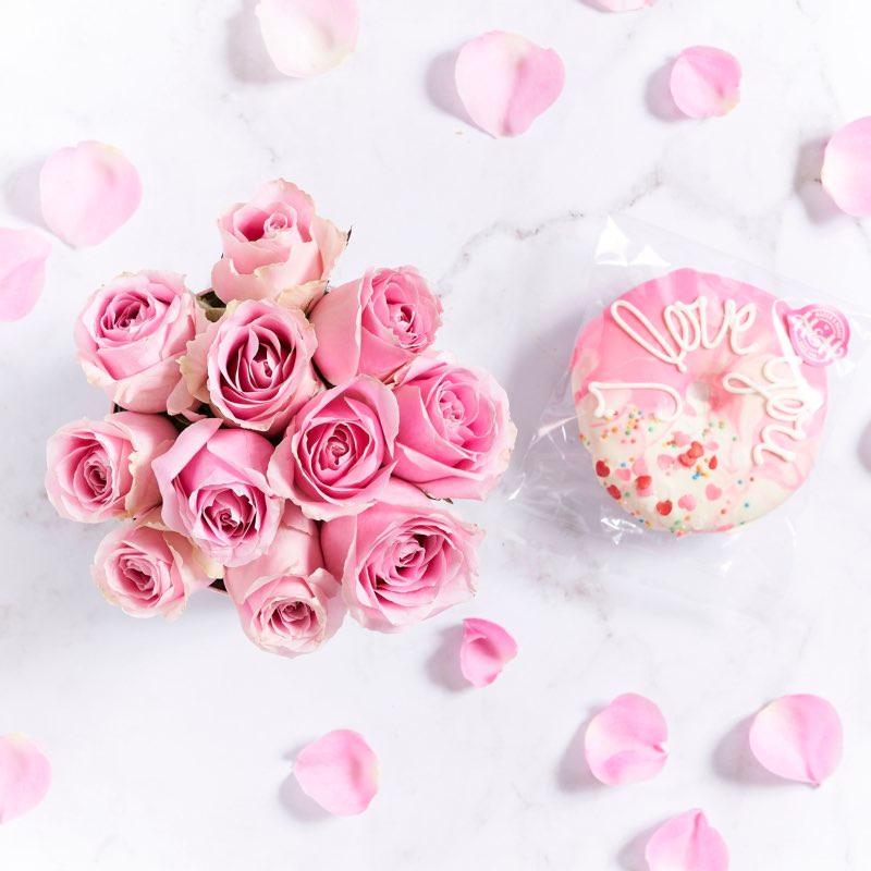 Deep LOVE Rose box by Rosemantico Flowers