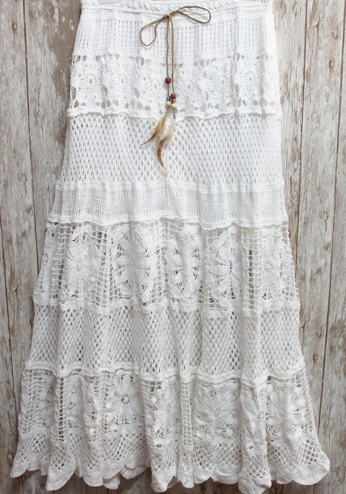 Falda larga blanca de crochet Modelo - Valentina Del Sur