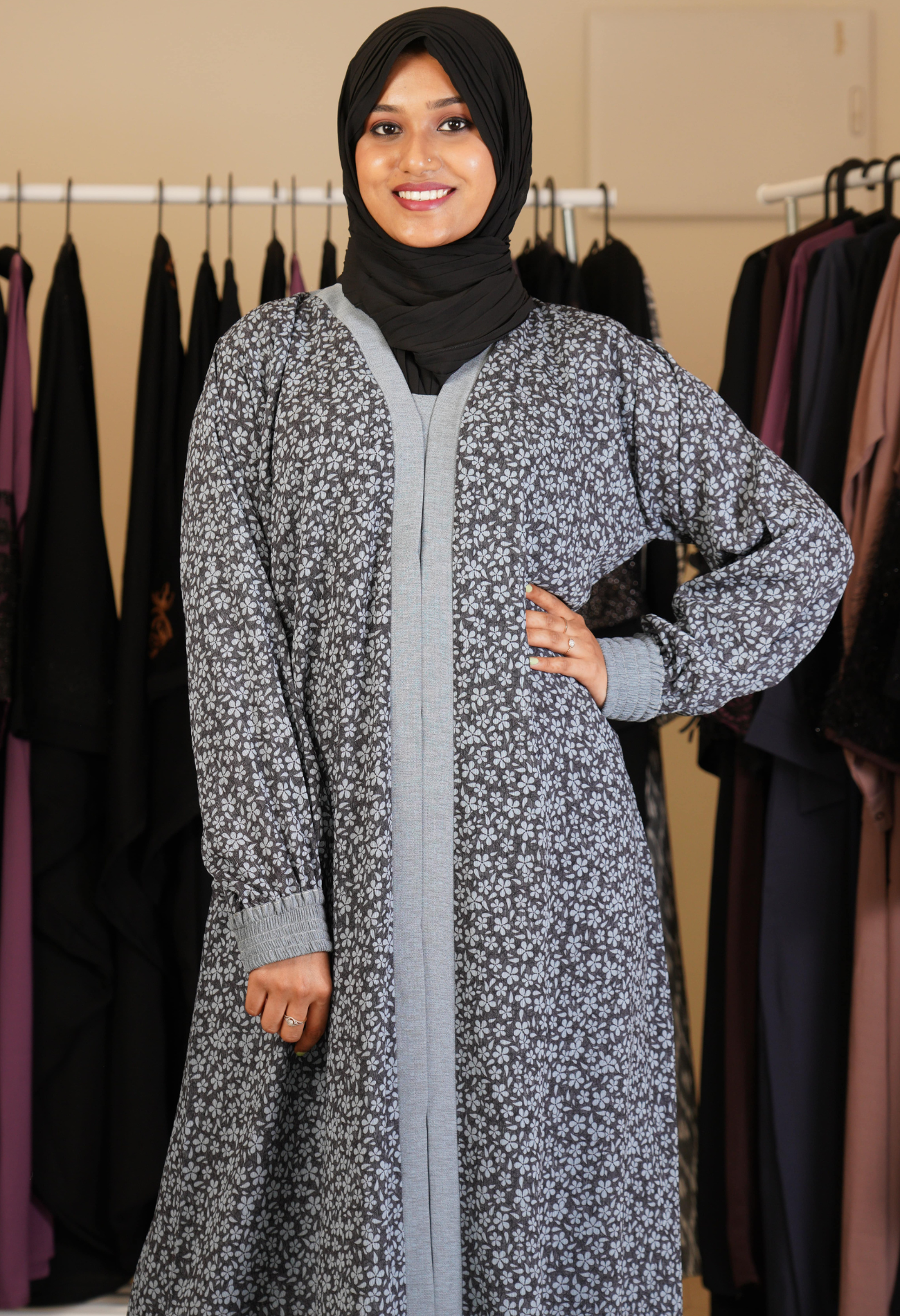 Leafy Printed Front Open Abaya With Elastic Sleeves