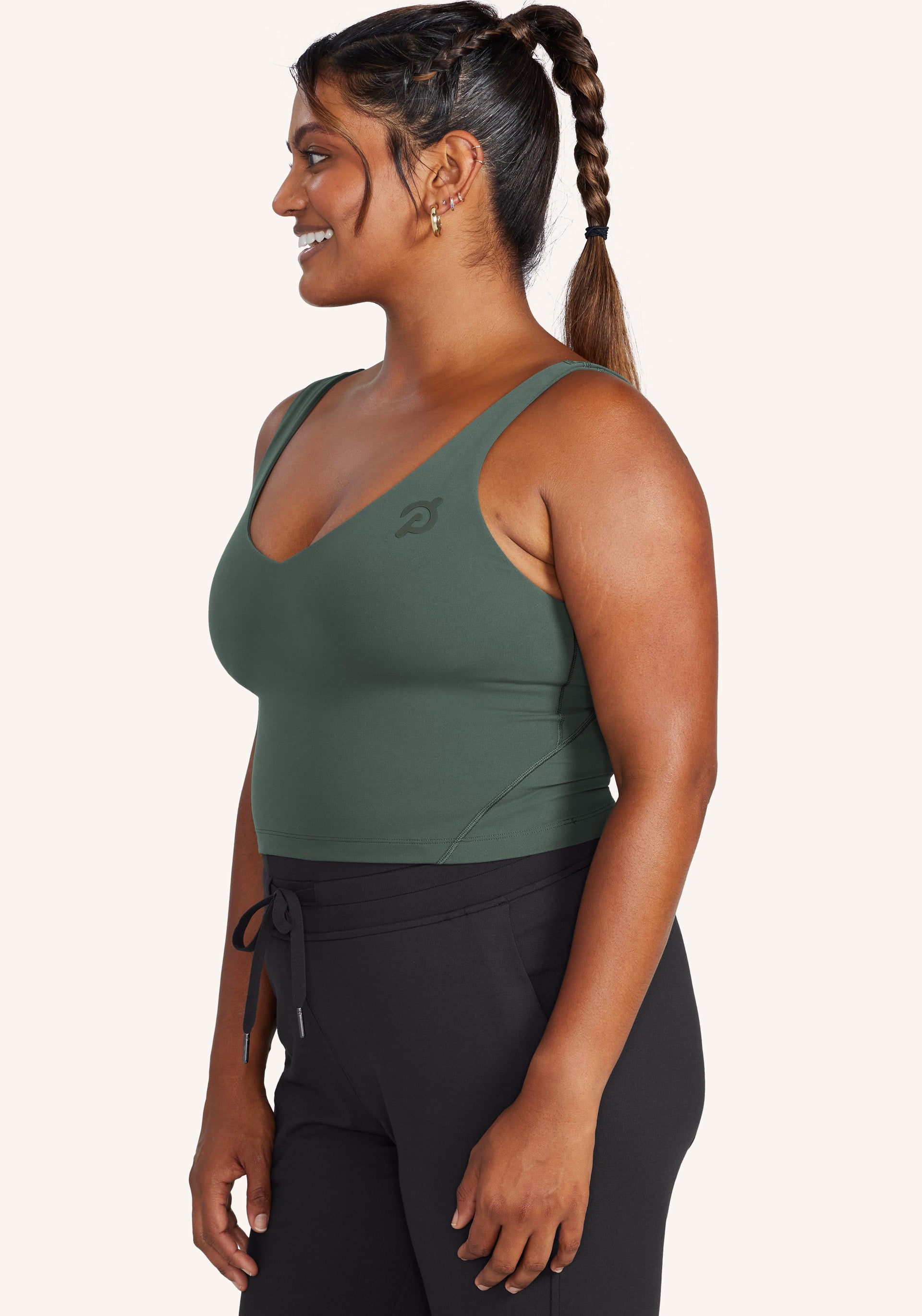 Align tank size comparison on a plus size body… no one asked for