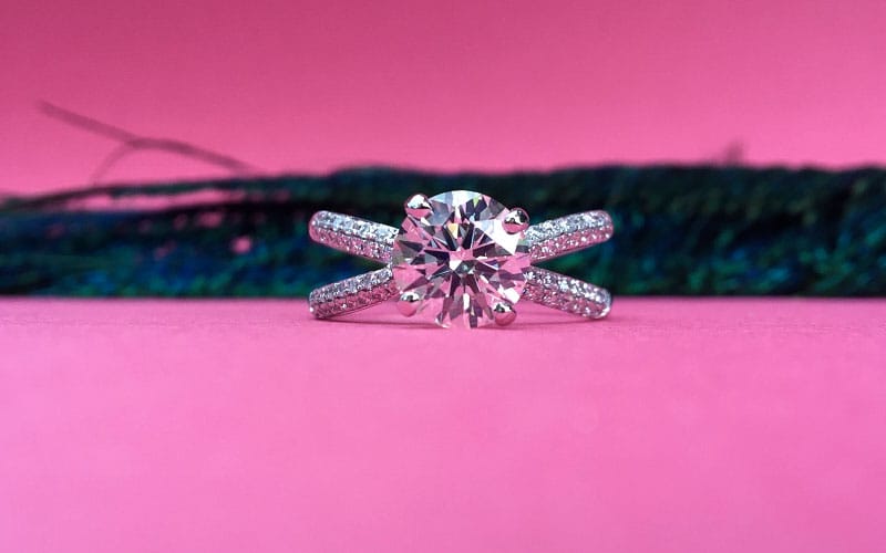 Buy 0.30cts Valentina 14kt White Gold Diamond Crossover Dainty Twist Unique  Round Engagement Ring,twist Promise Ring,milestone,rosados Box Online in  India - Etsy