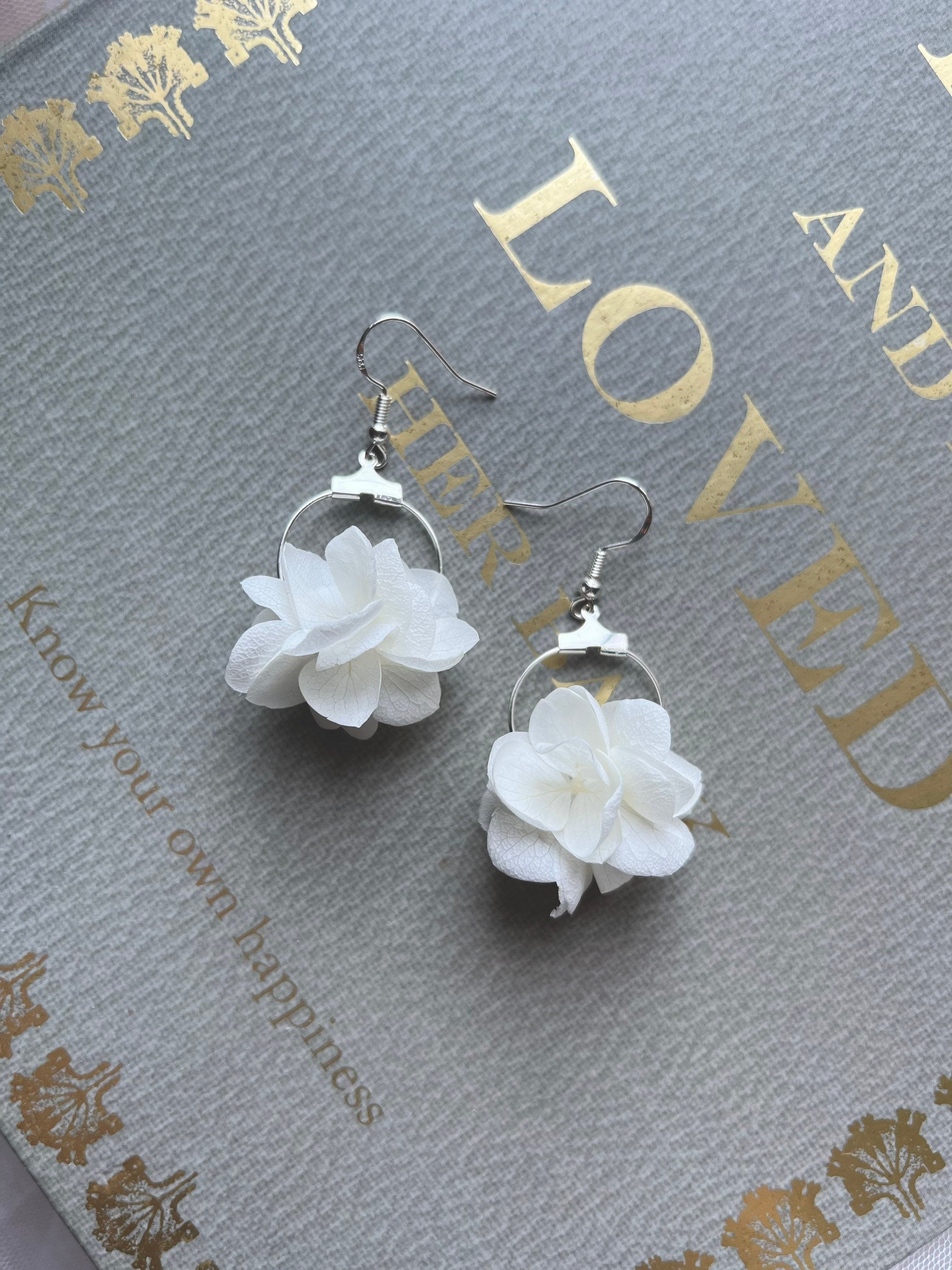 Large Boho Hoop Wedding Flower Earrings White Crystal Flower Earrings for  Bride Bridal Earrings Floral Wedding Earrings for Boho Bride - Etsy