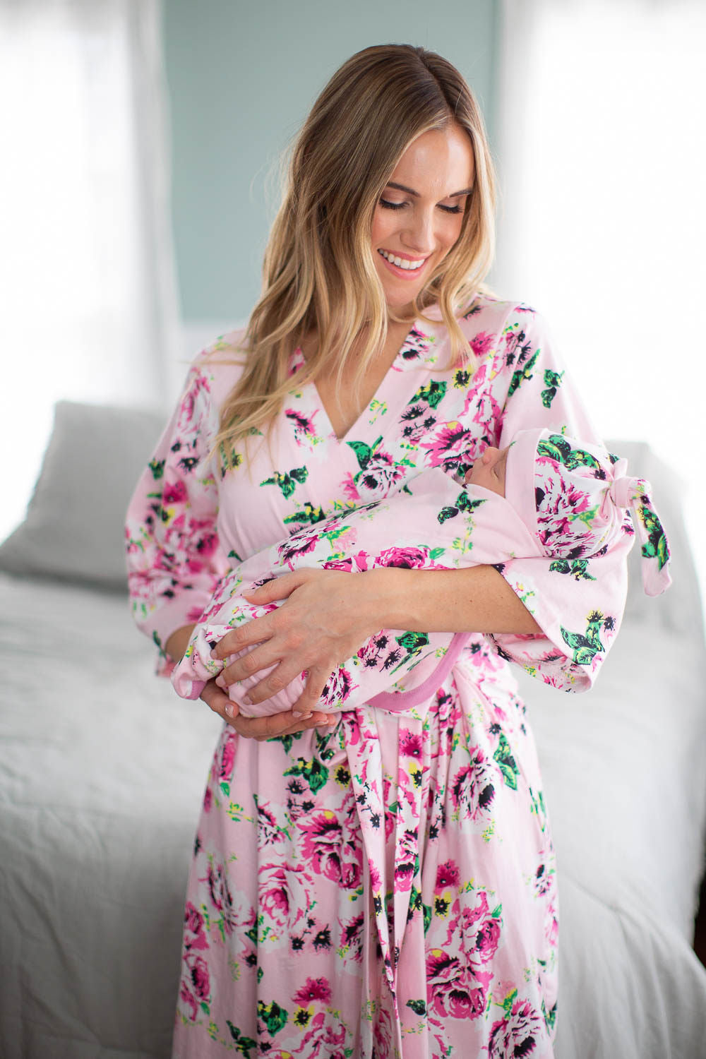 Pink Floral Delivery Nursing Robe \u0026 