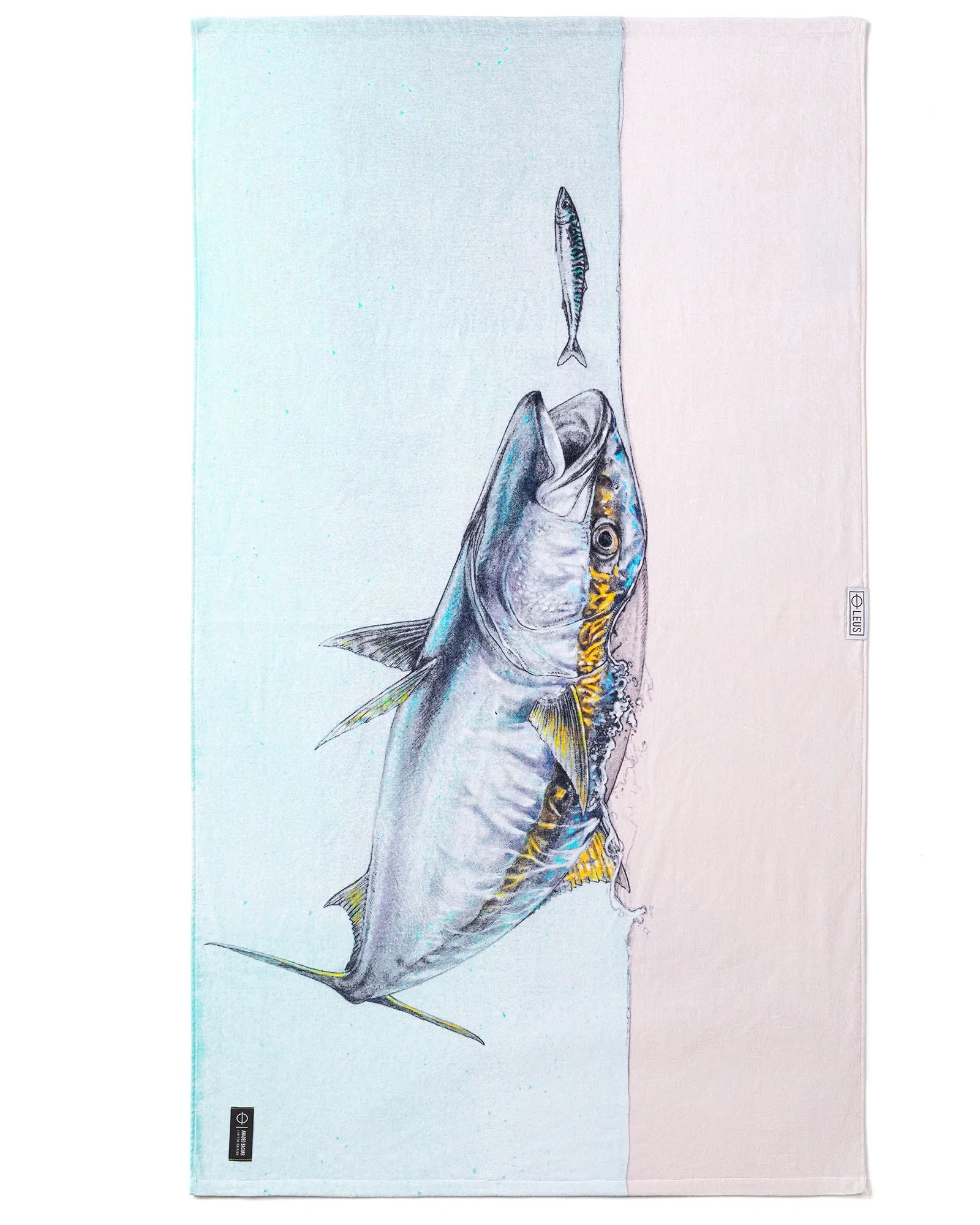 LEUS Yellowtail fishing eco towel - Studio Abachar