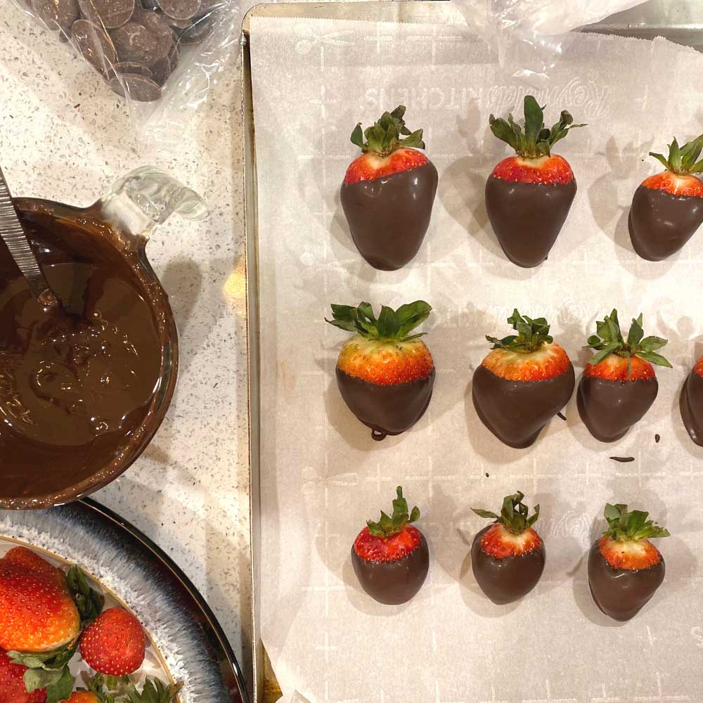 how to make chocolate covered strawberries