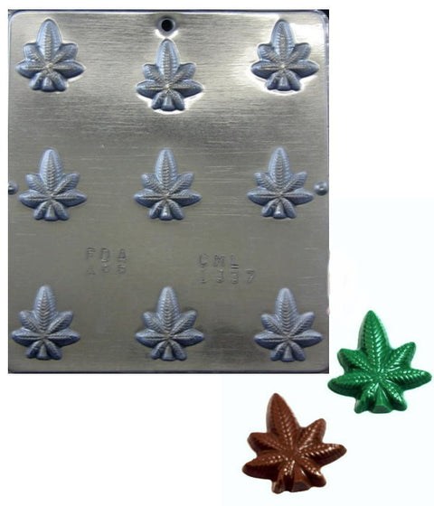 https://cdn.shopify.com/s/files/1/0717/6529/5391/products/marijuana_leaf_candy_and_mold_1.jpg?v=1684455253&width=480