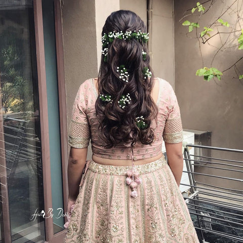 Gorgeous bridal hairstyle for engagement. Hairstyle by MUA Vejetha for  Swank. Bridal updo.… | Indian bridal hairstyles, Indian hairstyles, Indian  wedding hairstyles