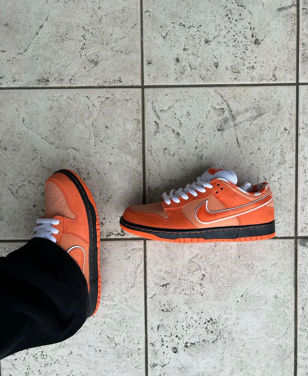 Nike SB Dunk Low Orange Lobster Sneakers – Vibeshoppe