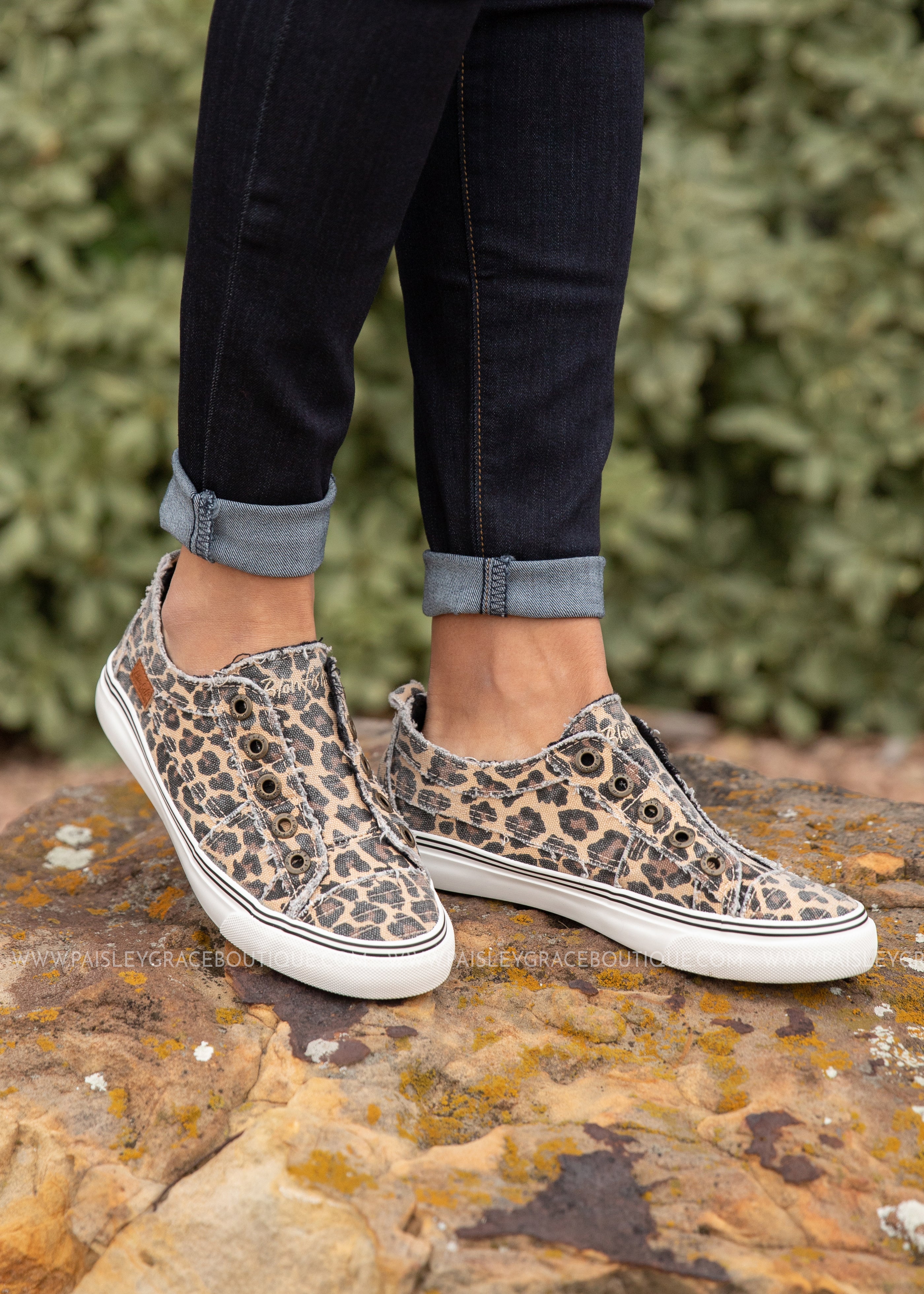 blowfish play sneaker leopard