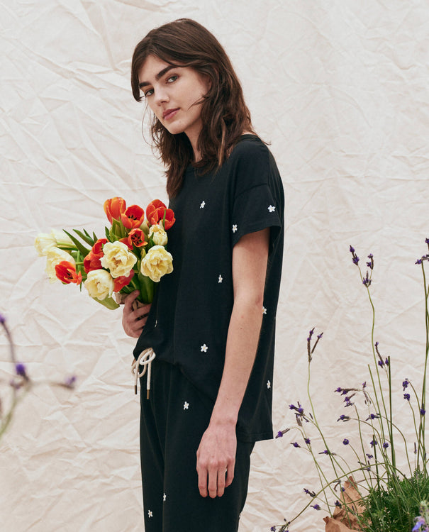 Embroidered Tee – The Great.