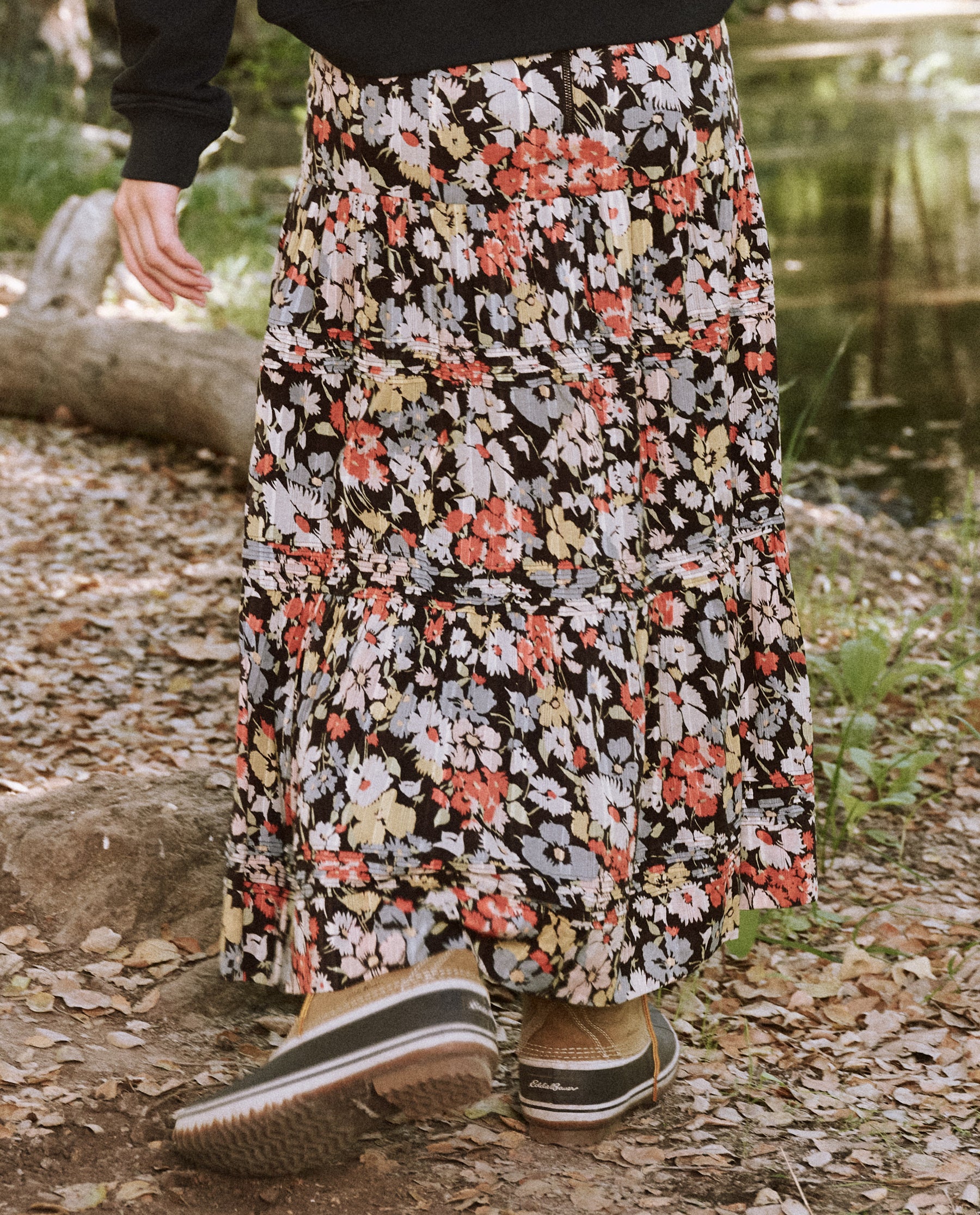 The Grove Skirt. -- Meadow Floral