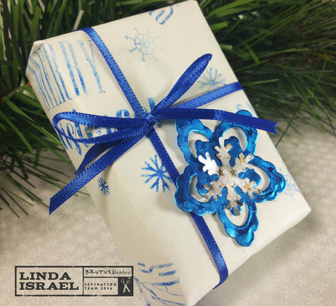 Make your own Christmas Wrapping Paper